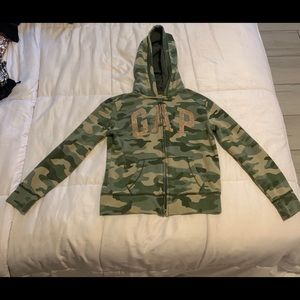 kids GAP zip up jacket